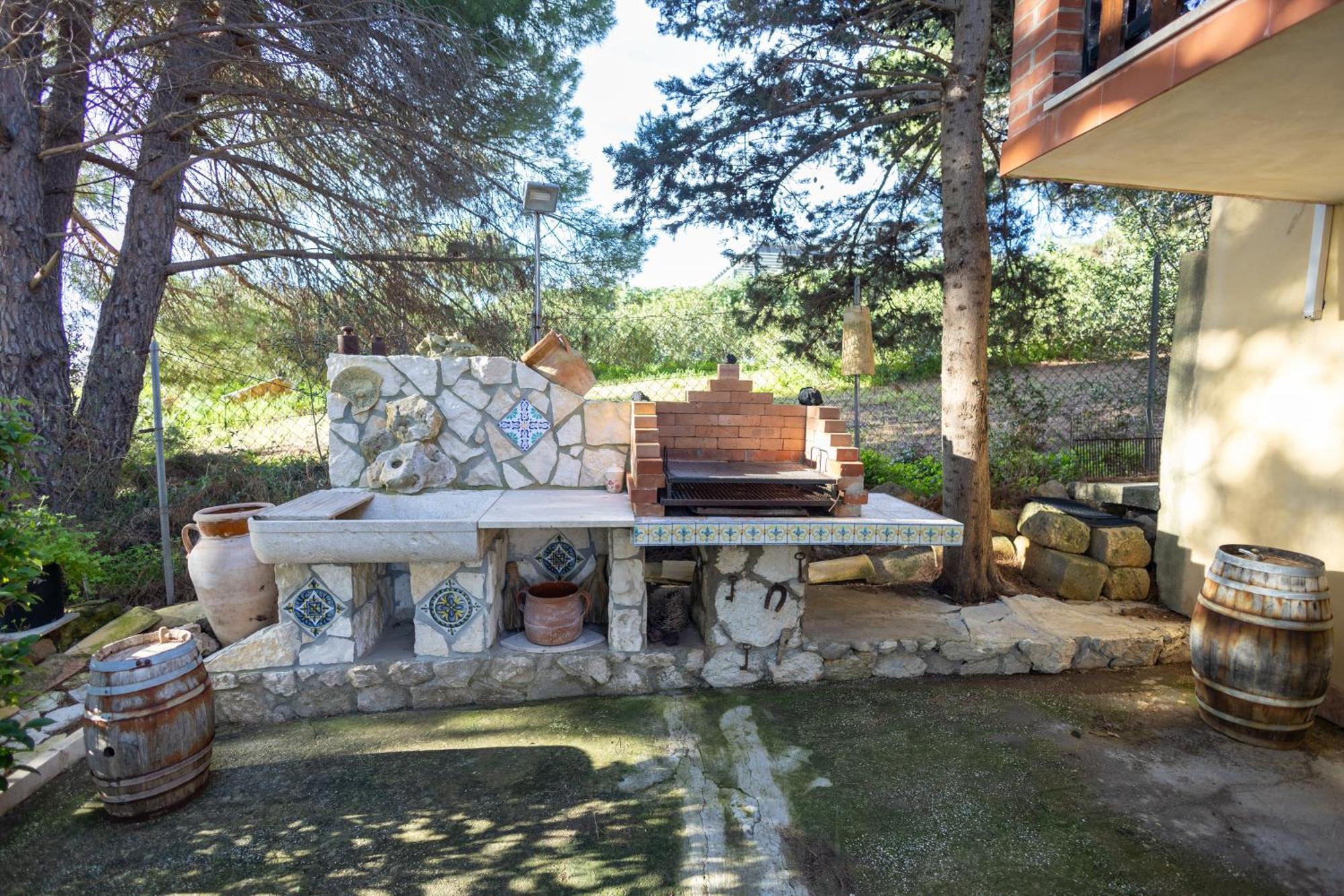 Casa Vacanza Caronia Valderice Exterior foto